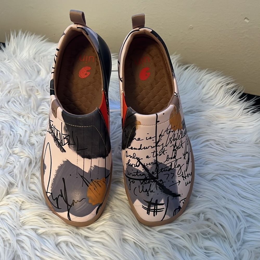 UIN Toledo Artistic Slip-On Comfortable Lightweight Sneaker Size 8 - Picture 3 of 16